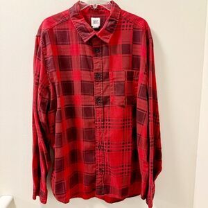 BDG Red Plaid Flannel Shirt Men's Long Sleeve 100% Cotton Urban Outfitters